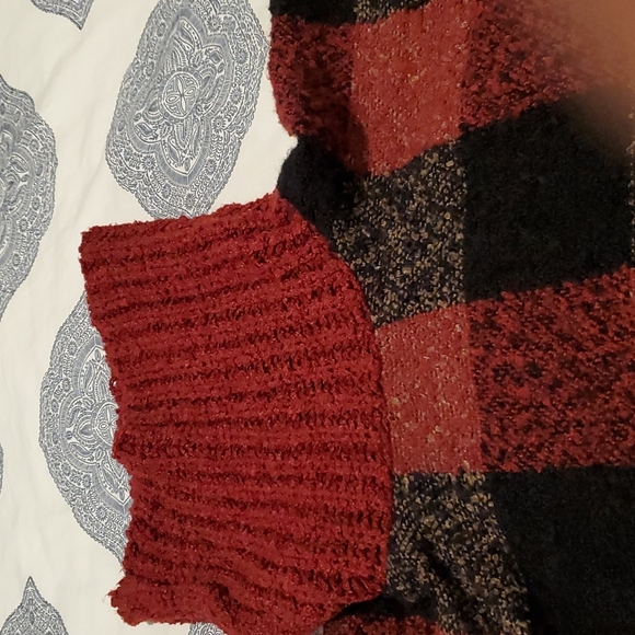 Heimish poncho - Picture 4 of 5